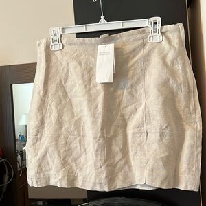 H&M New with tags Linen blend skirt , size M